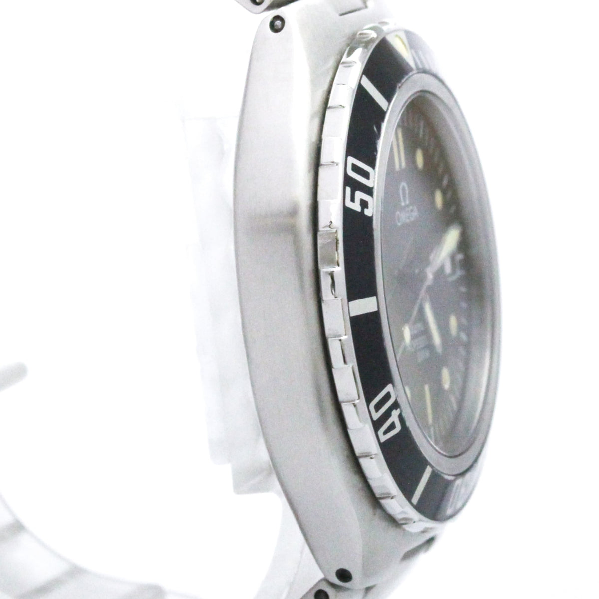 Omega Seamaster Professional 200M · Steel
