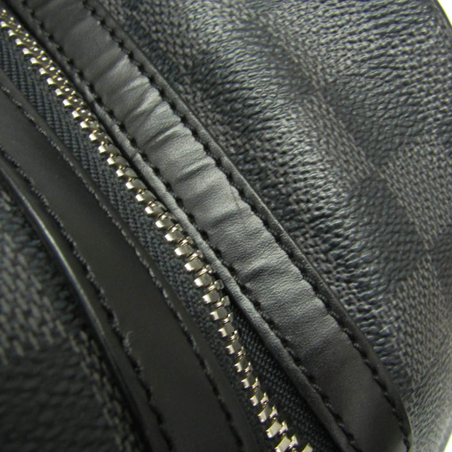 Louis Vuitton Damier Graphite Sac Voyage