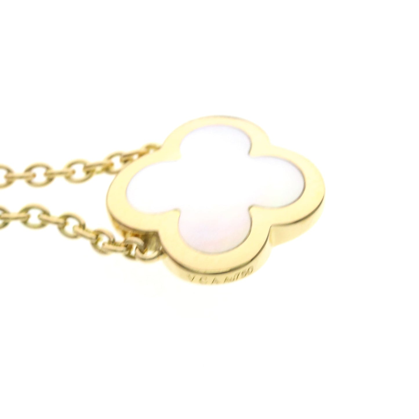 Van Cleef & Arpels Pure Alhambra · Mother of Pearl
