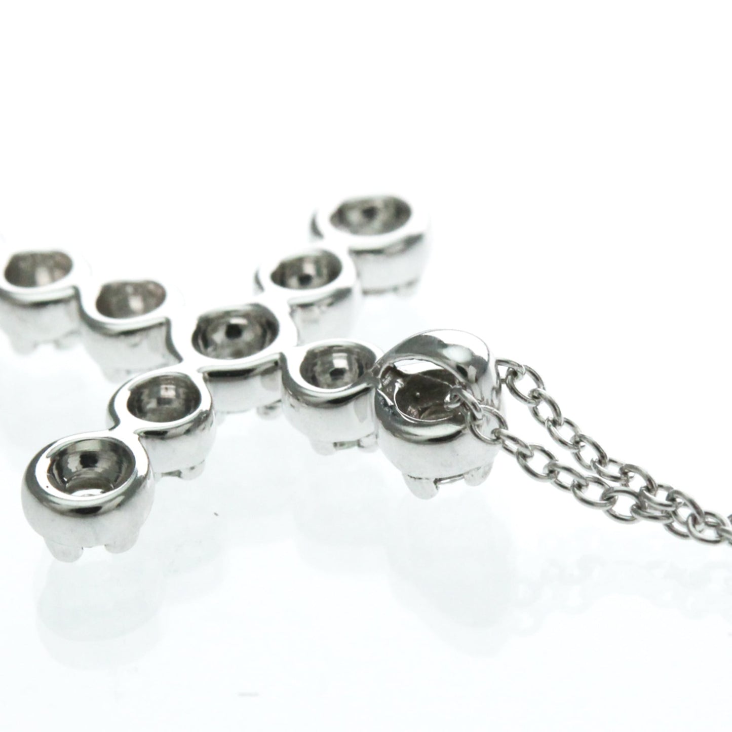 Tiffany Tenderness · Diamond · Platinum