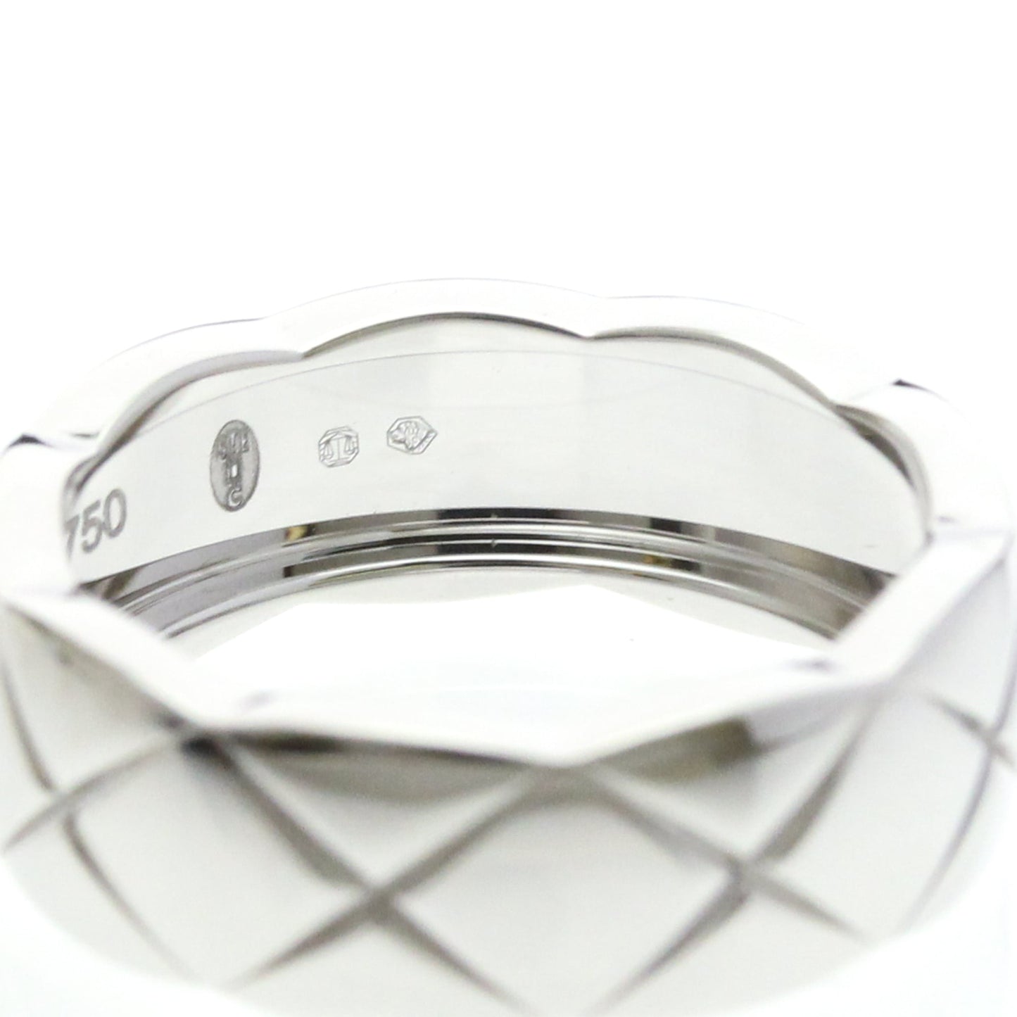 Chanel Coco Crush · 18K White Gold