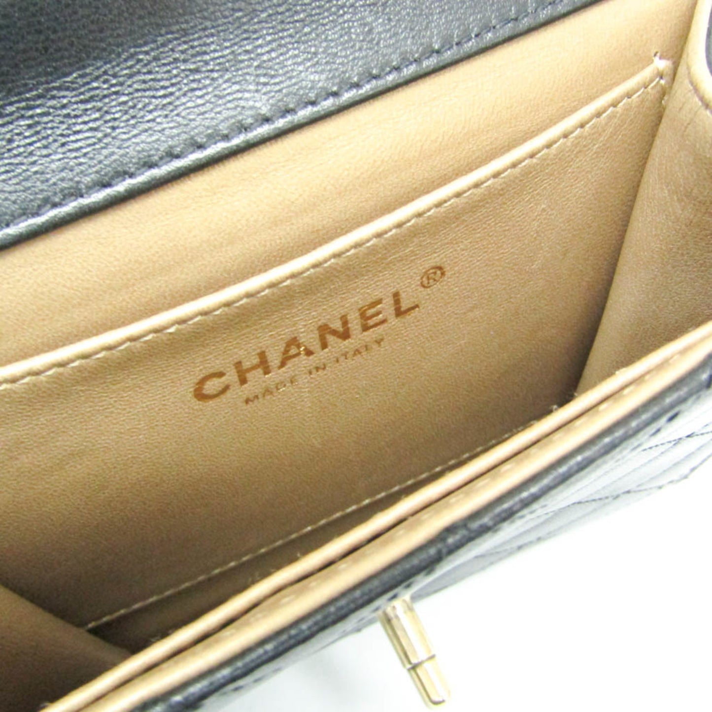 Chanel Matelassé · Lambskin · Pearl Chain
