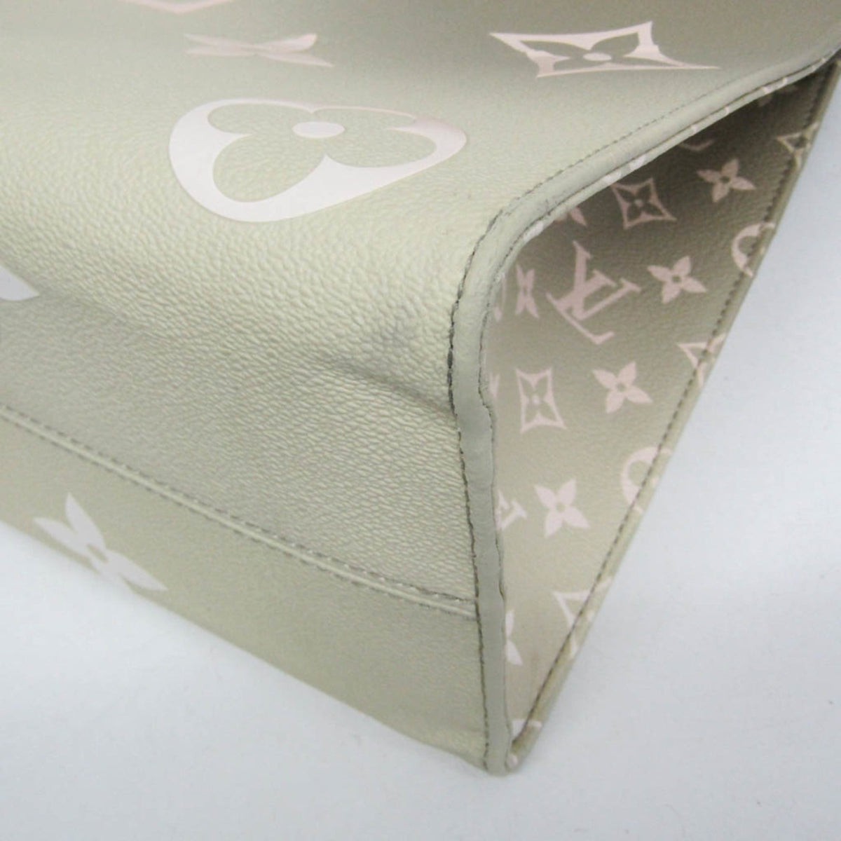 Louis Vuitton Spring In The City On The Go MM