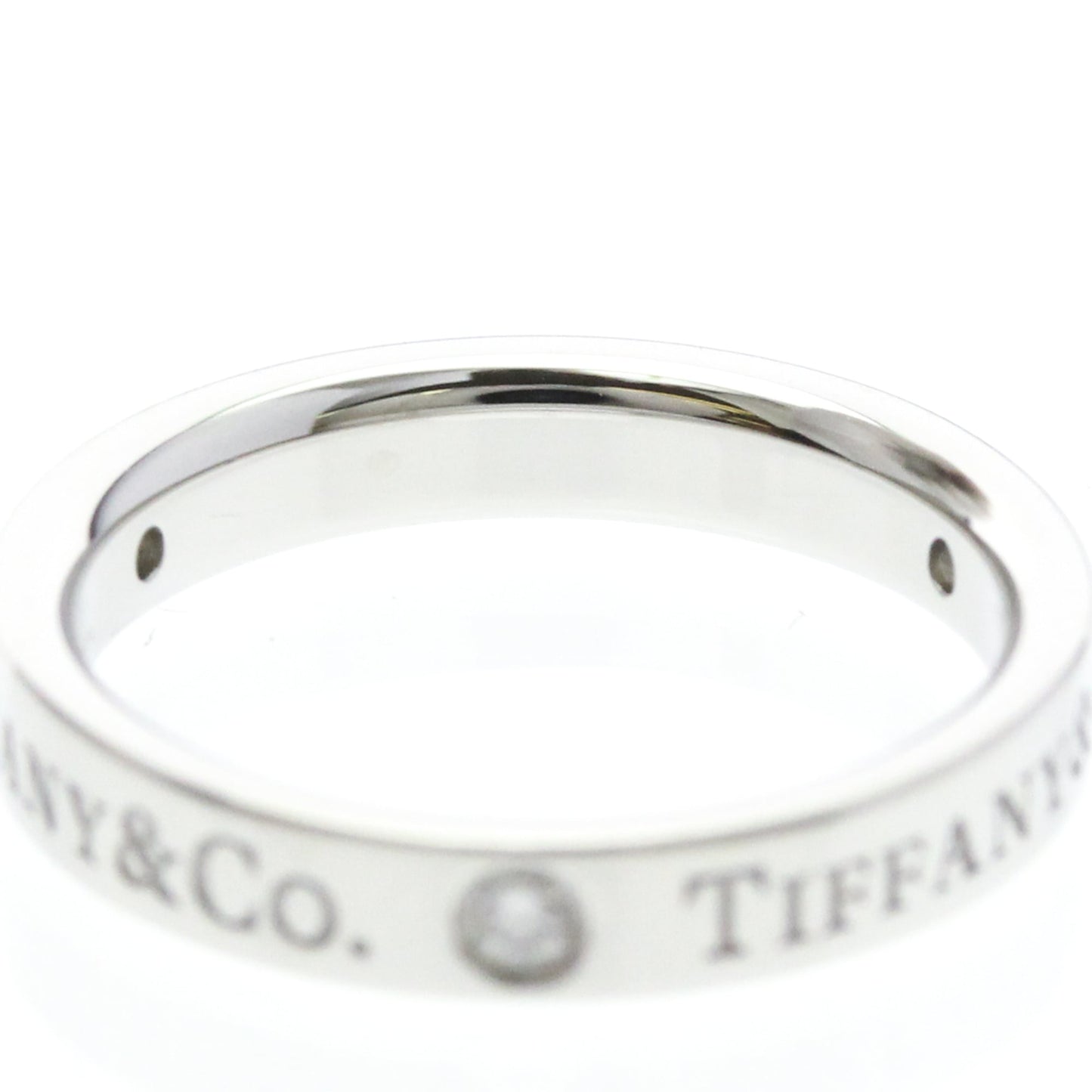 Tiffany Three Diamond · Platinum