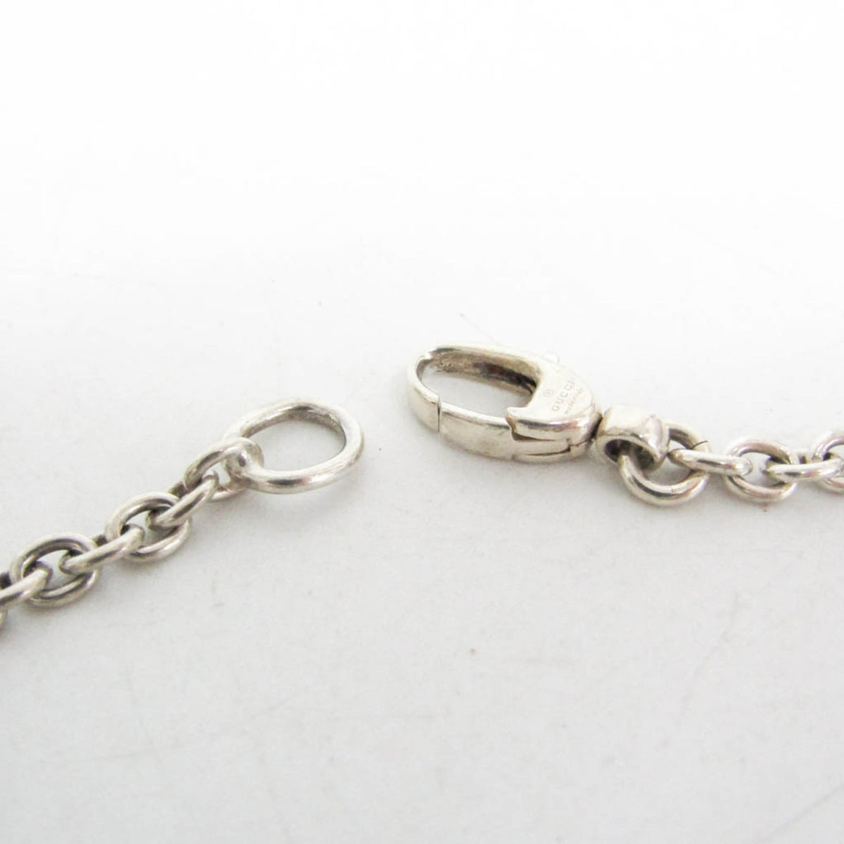 Gucci Interlocking G · Sterling Silver