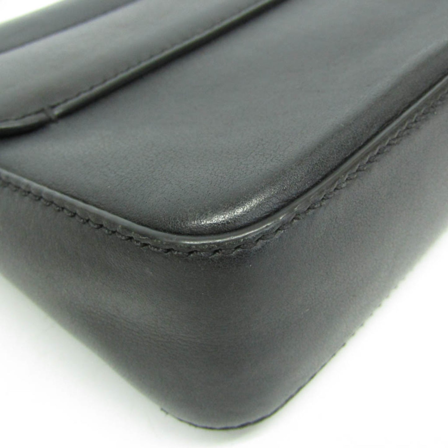 Givenchy Nobile · Leather Shoulder Bag