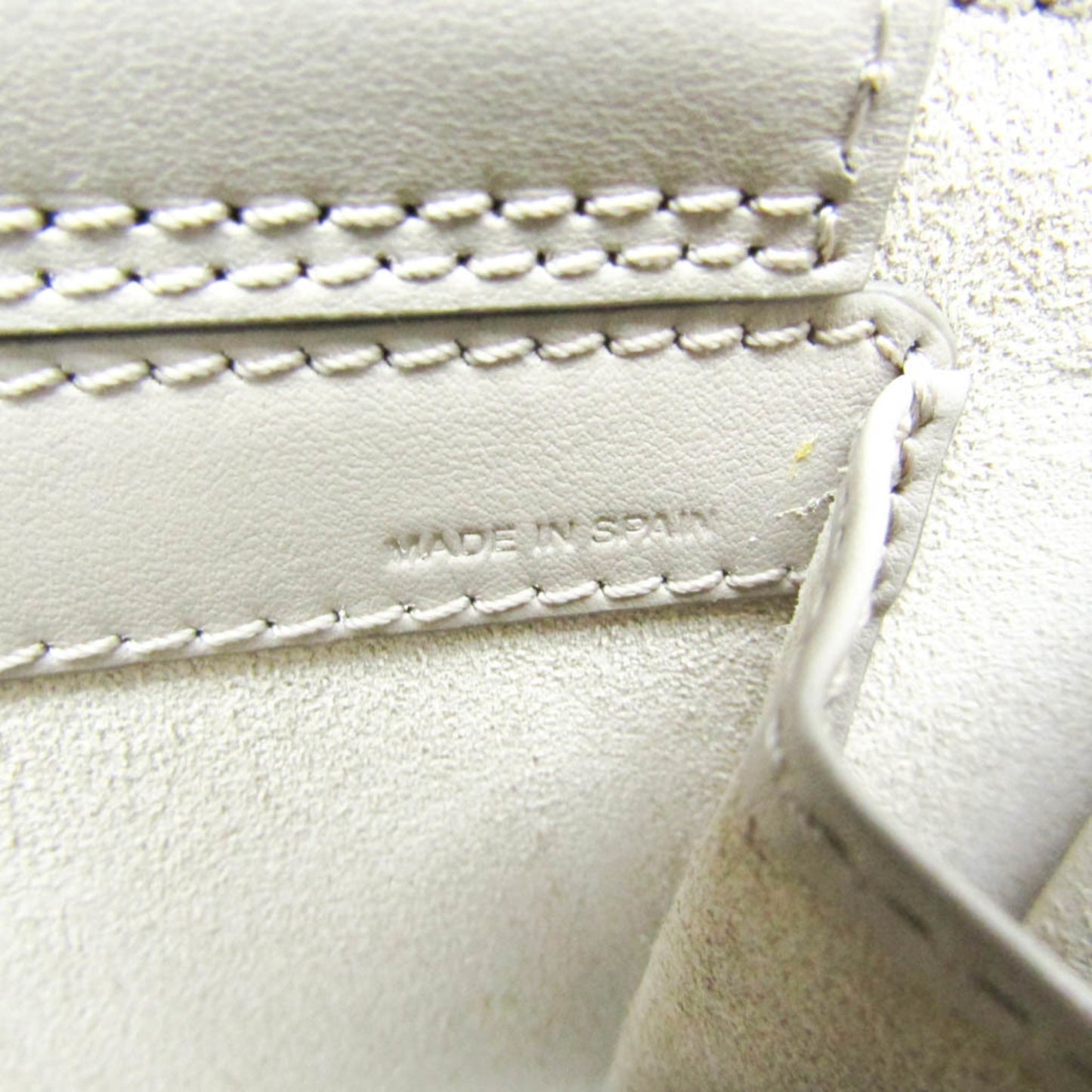 Chloé C Camera Bag · Leather