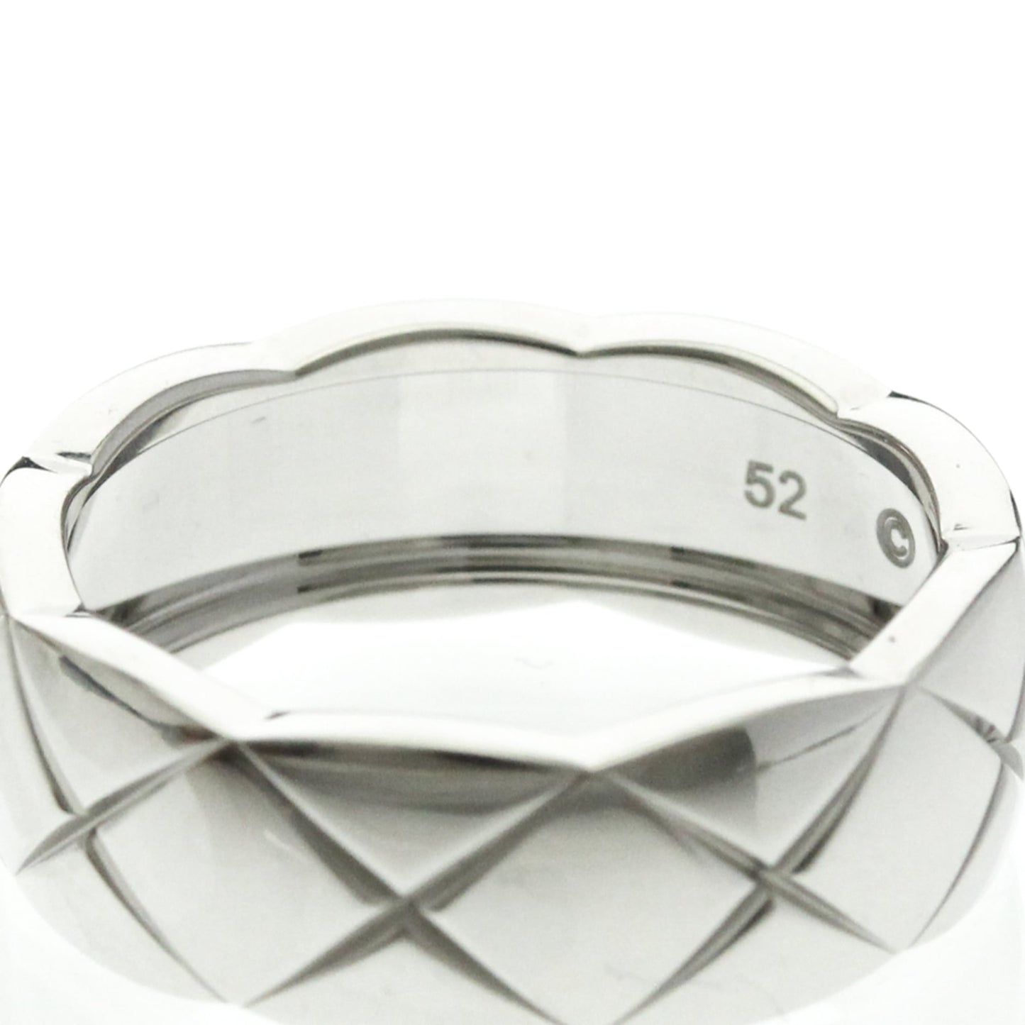 Chanel Coco Crush · 18K White Gold