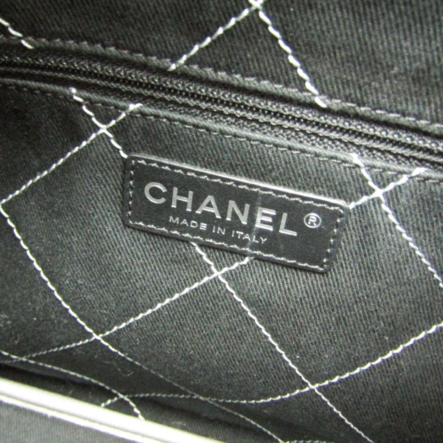 Chanel On the Road · Grained Calfskin