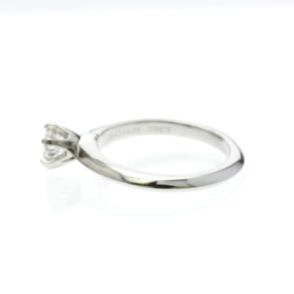 Tiffany Solitaire Diamond · Platinum
