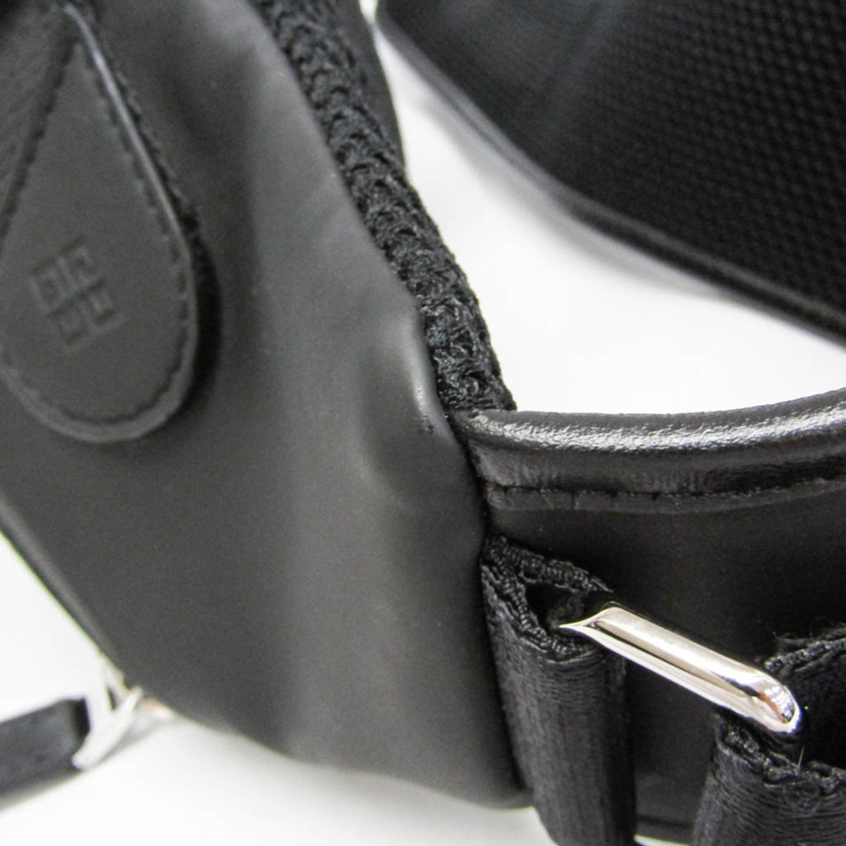 Givenchy G-Zip Triangle · Sling Bag