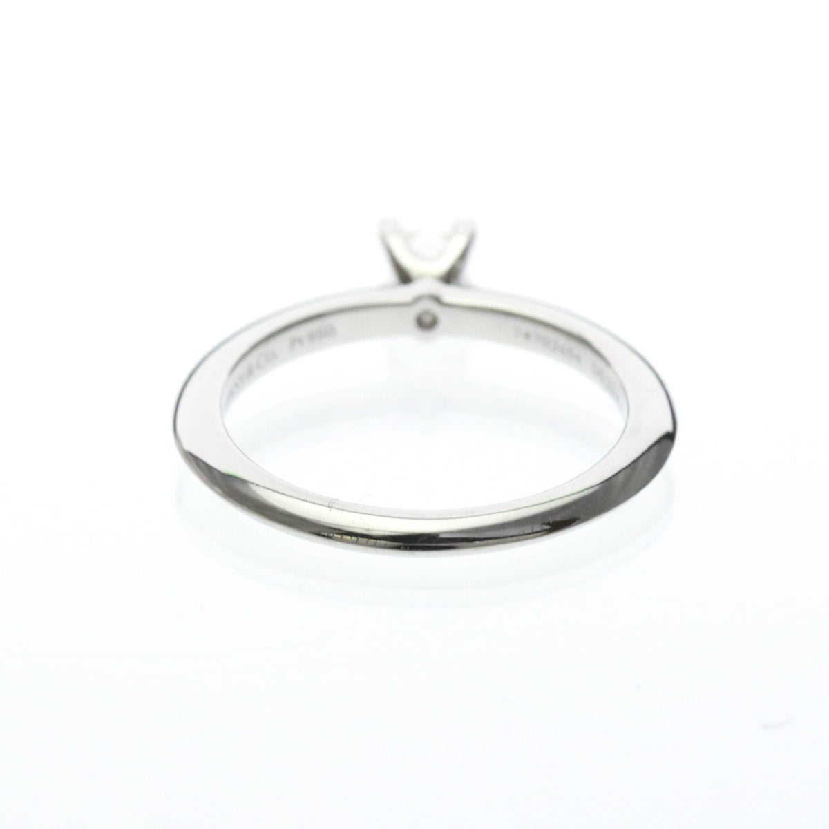 Tiffany Solitaire · Platinum · Diamond