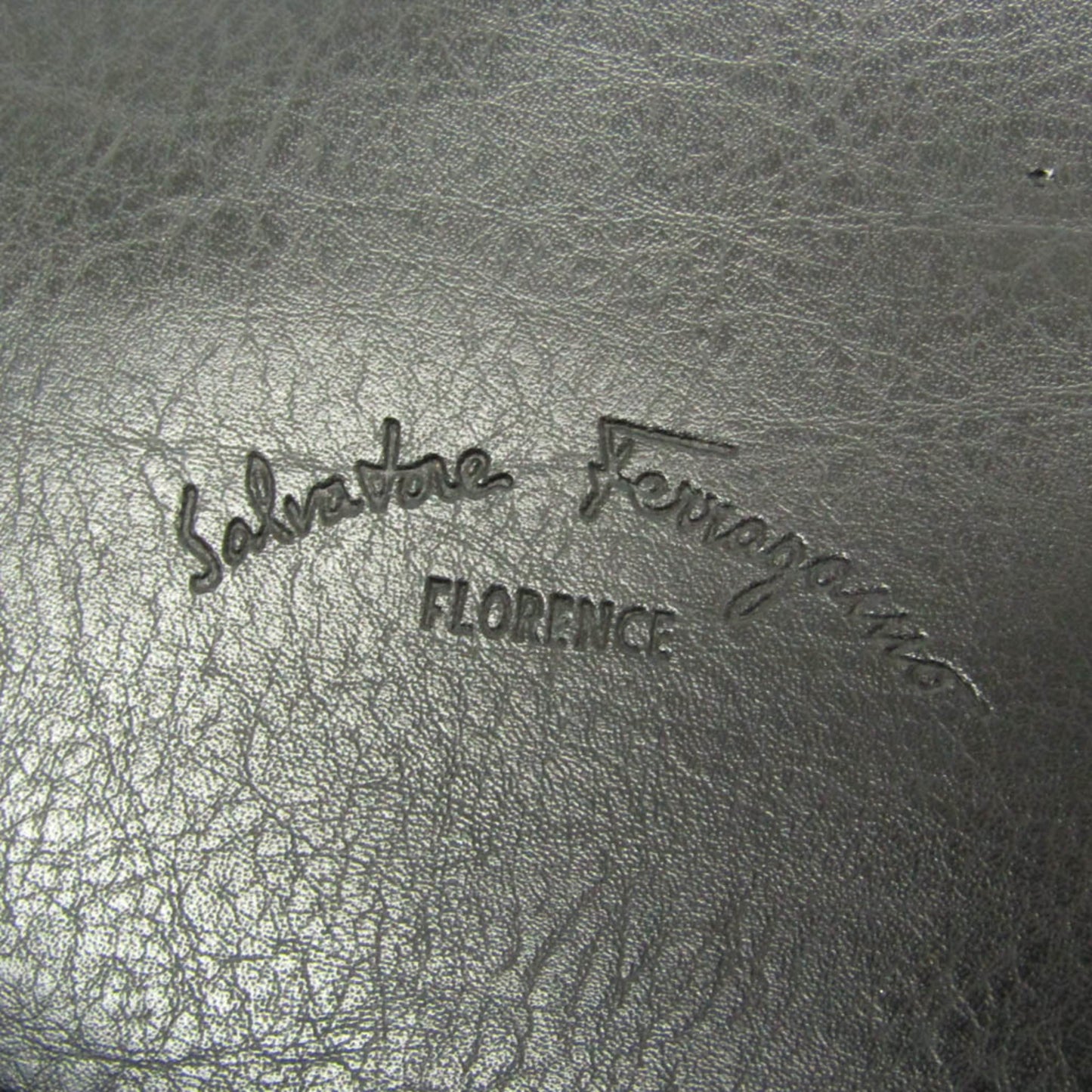 Salvatore Ferragamo · Leather Messenger