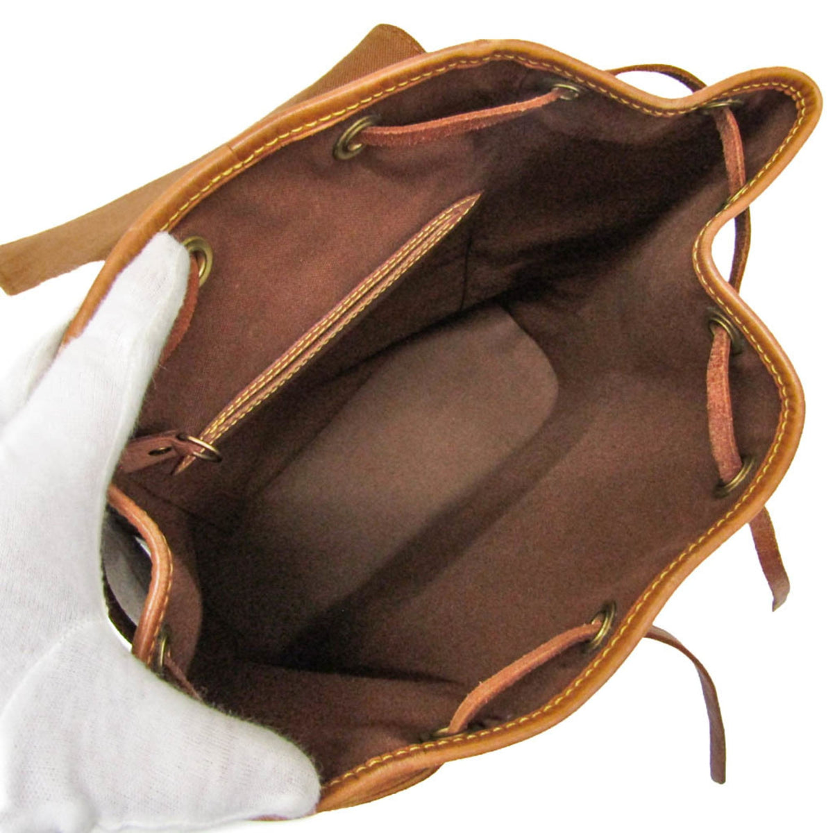 Louis Vuitton Montsouris MM · Monogram
