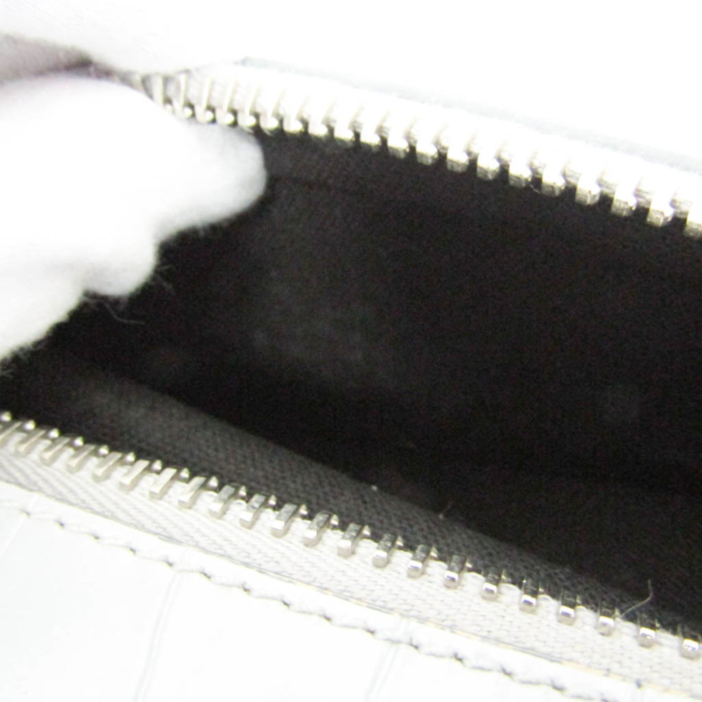 Givenchy Pandora Box Medium · Embossed Leather