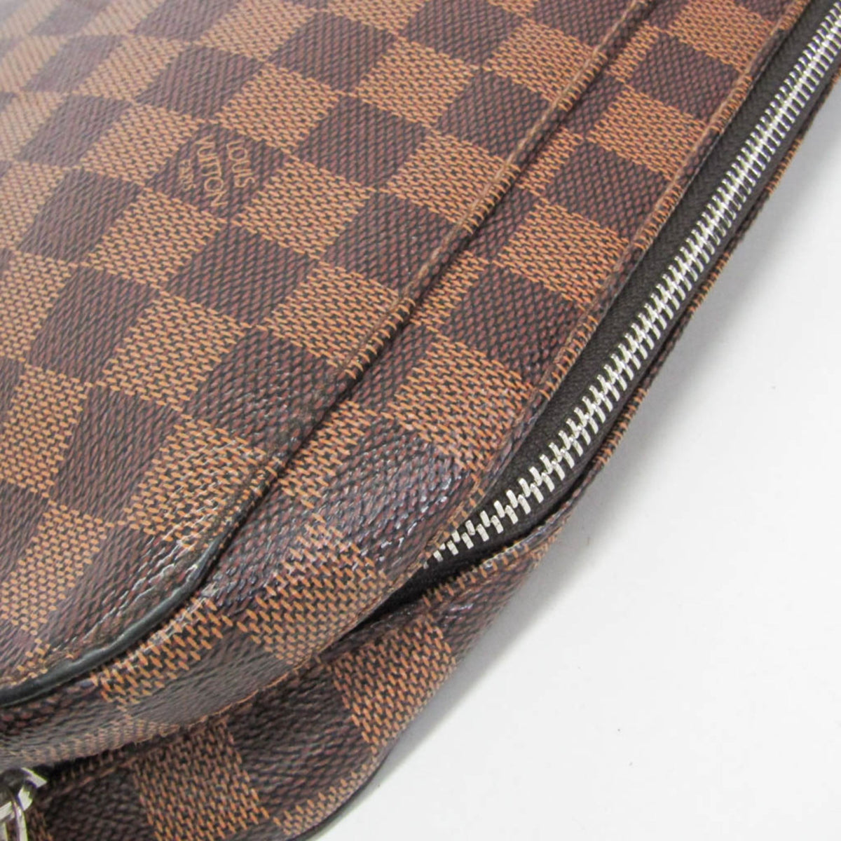 Louis Vuitton Jake Messenger MM · Damier Ebene