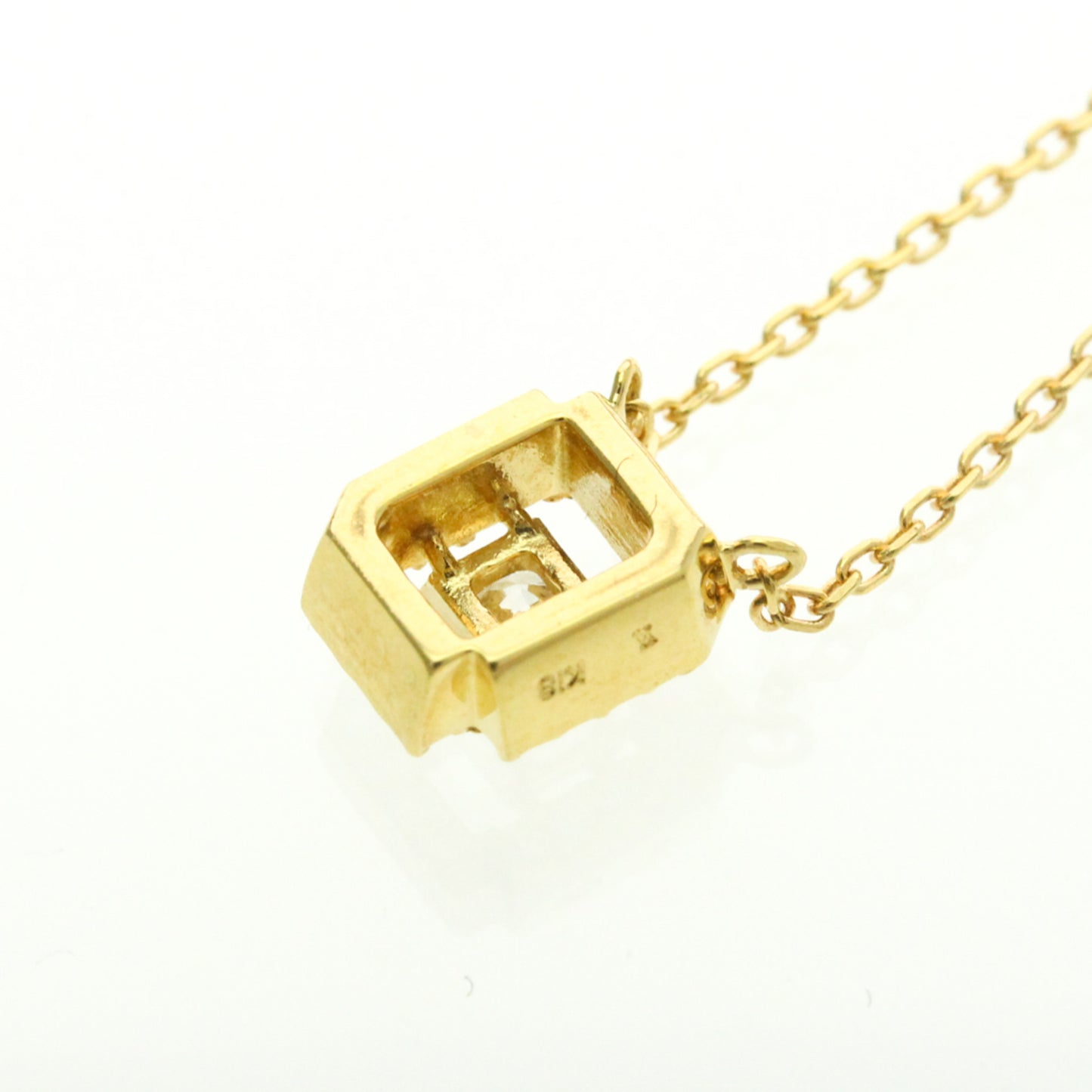Vendome Aoyama Diamond Square · 18K Gold