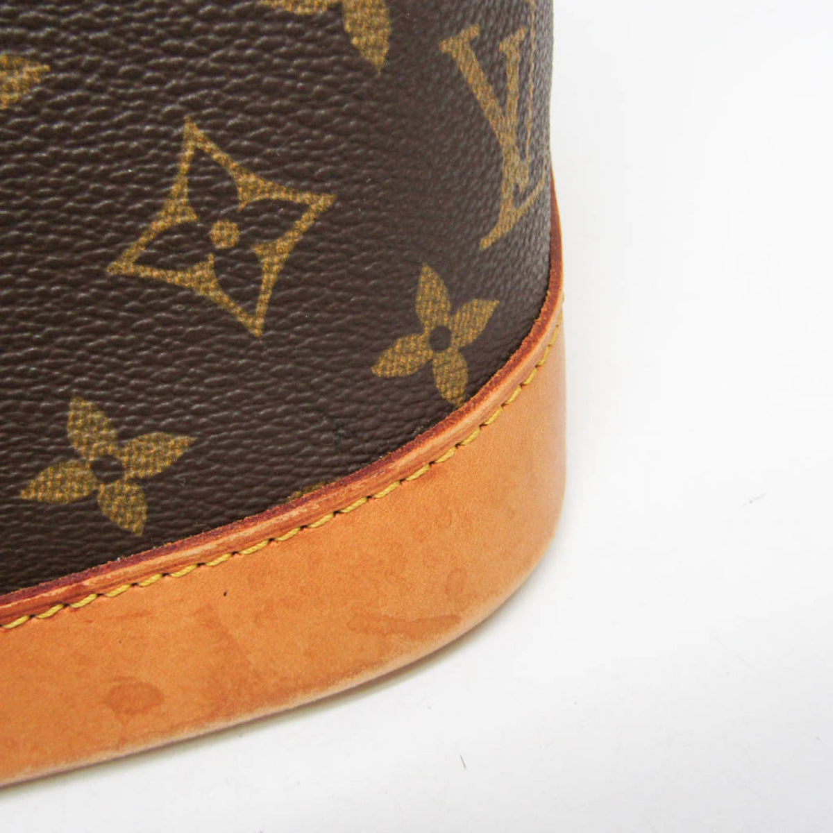Louis Vuitton Alma · Monogram