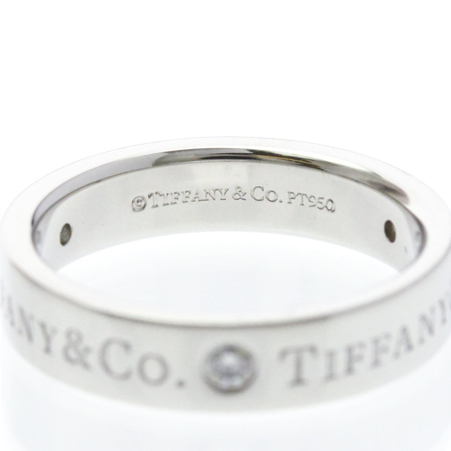 Tiffany Platinum Band · Three Diamonds