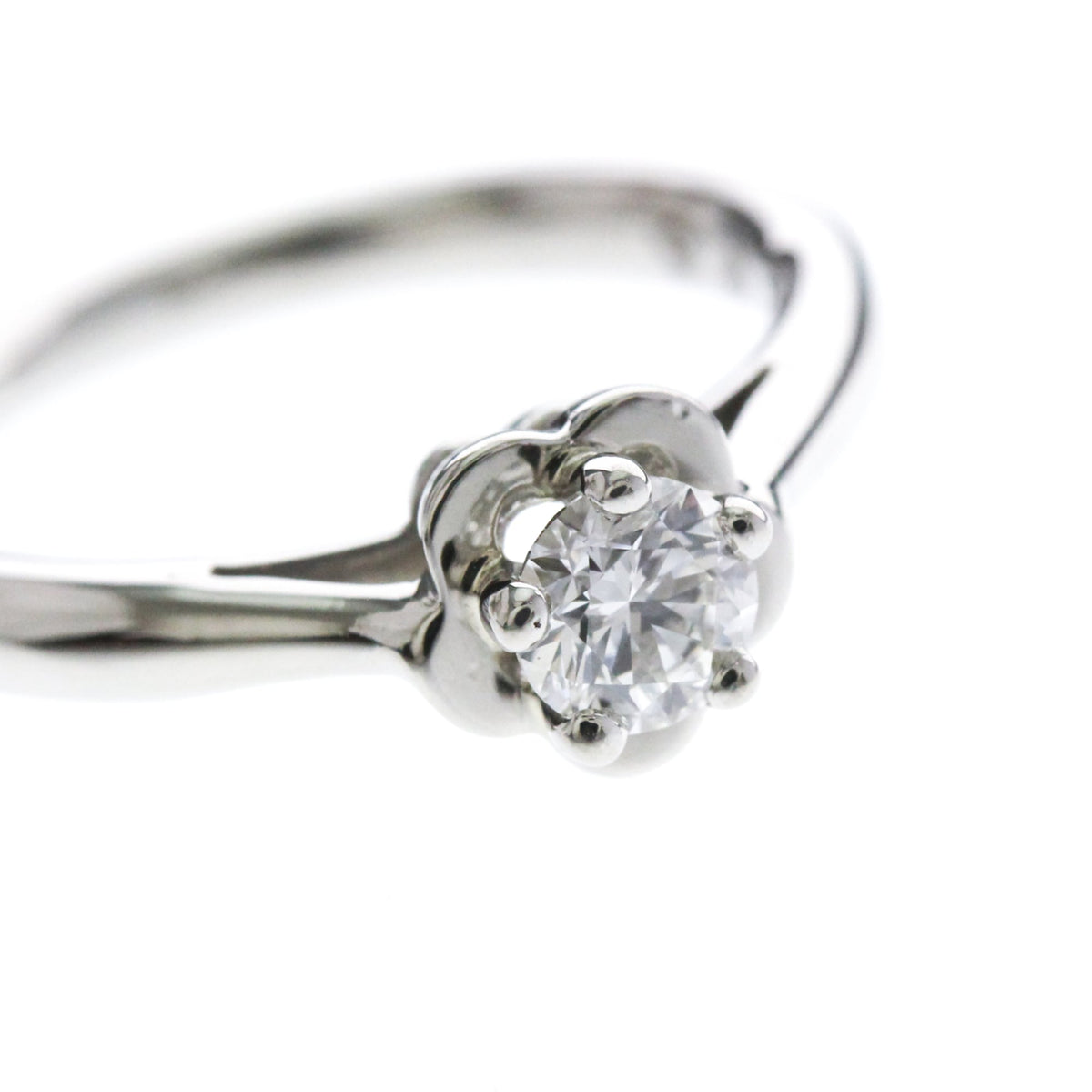Chanel Camellia · Platinum · Diamond · Size 4 (EU 50)