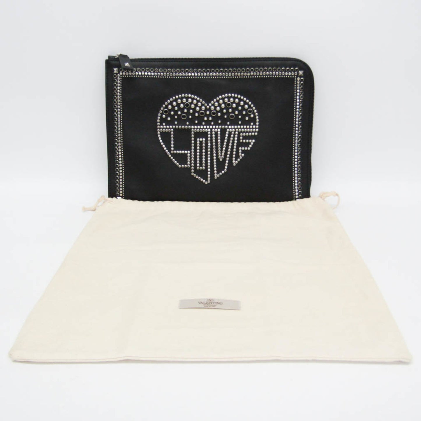 Valentino Garavani Rockstud · Leather Clutch
