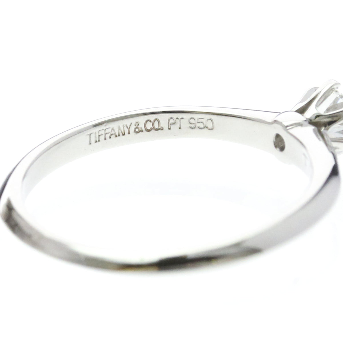 Tiffany Solitaire · Platinum · Diamond 0.23ct · Size 5.8 (EU 52)
