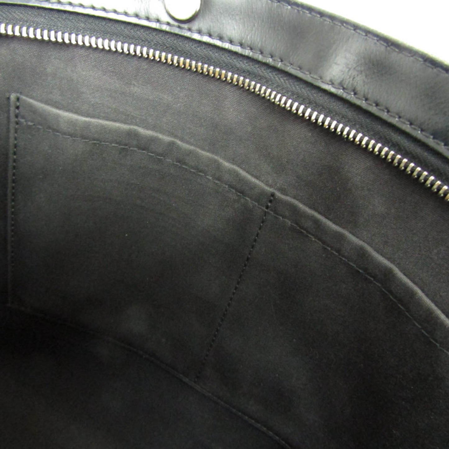Louis Vuitton Blair MM · Epi Leather