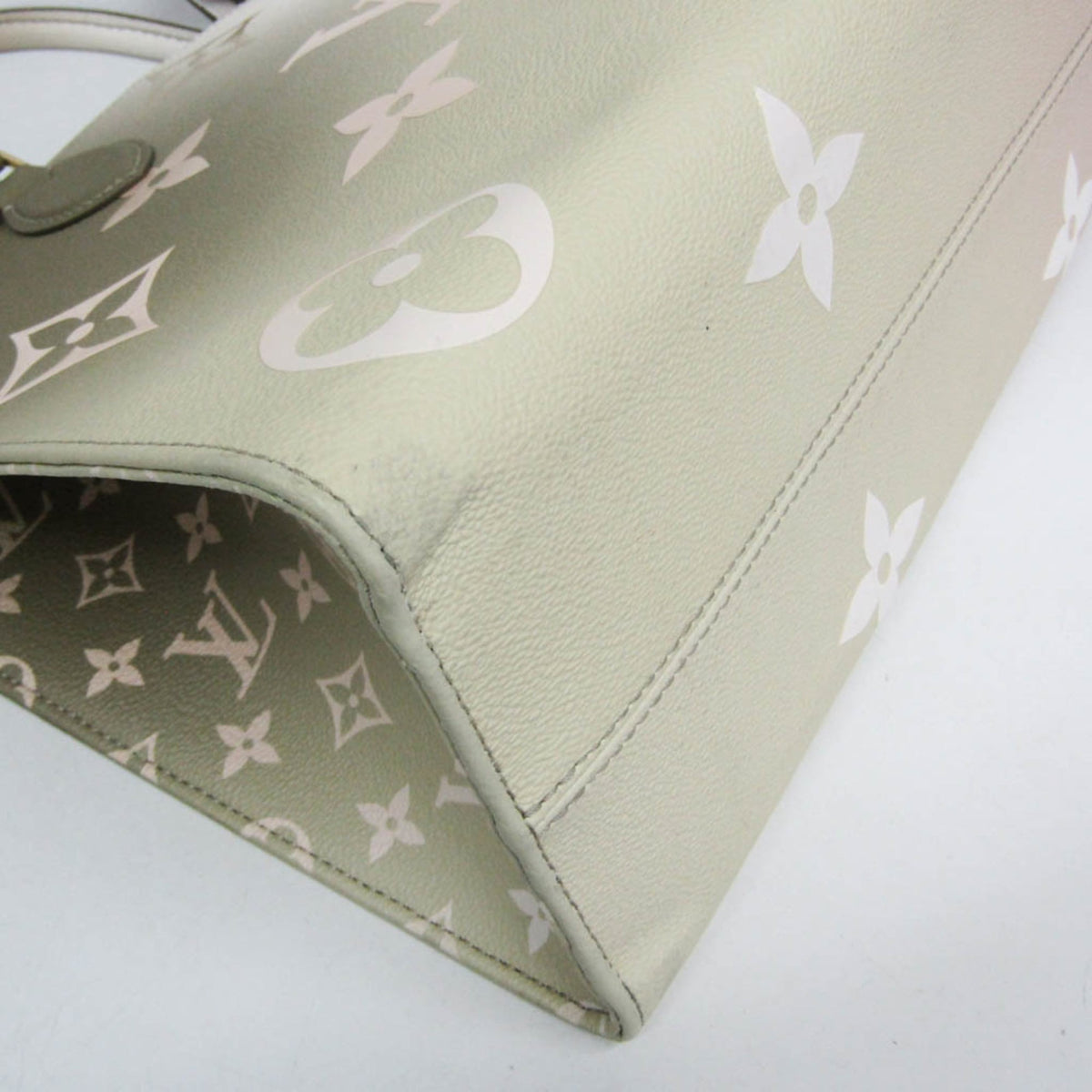 Louis Vuitton Spring In The City On The Go MM