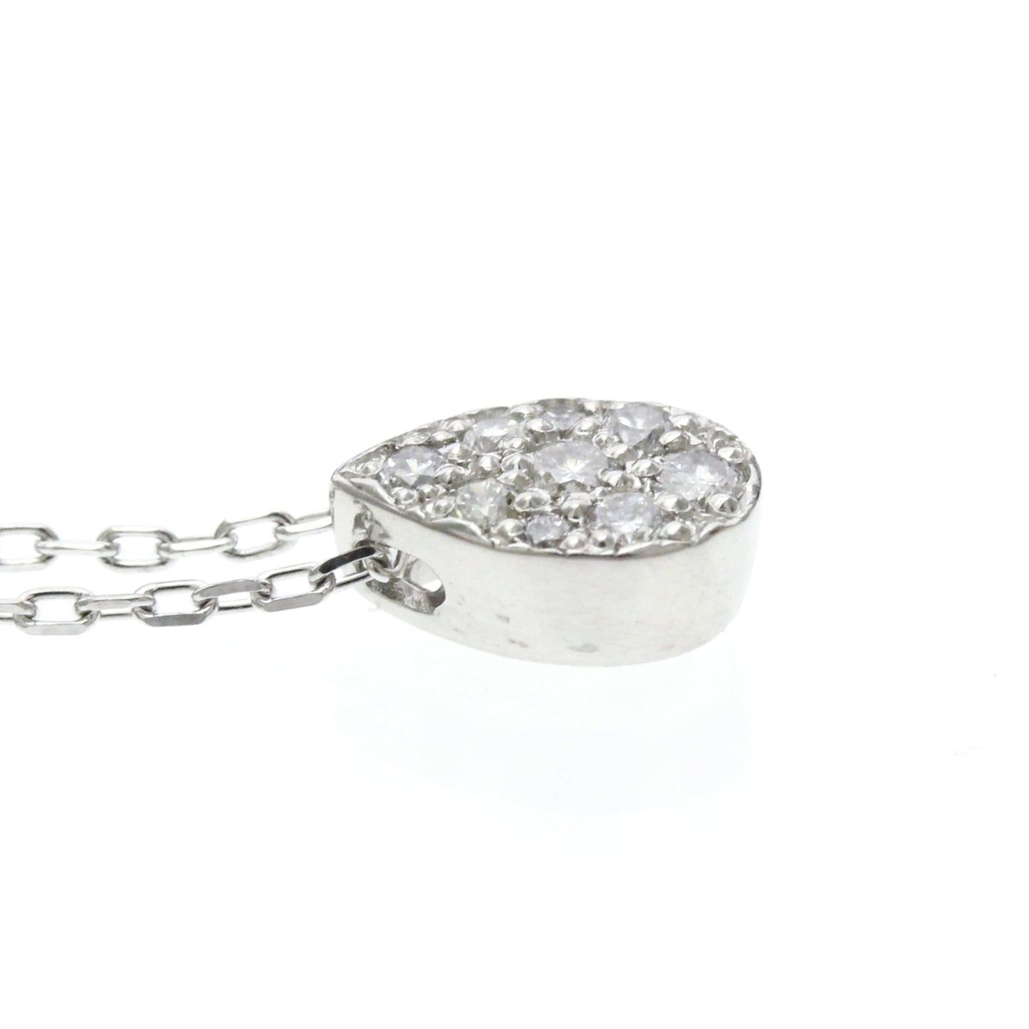 Vendome Aoyama · Pear Diamond · Platinum