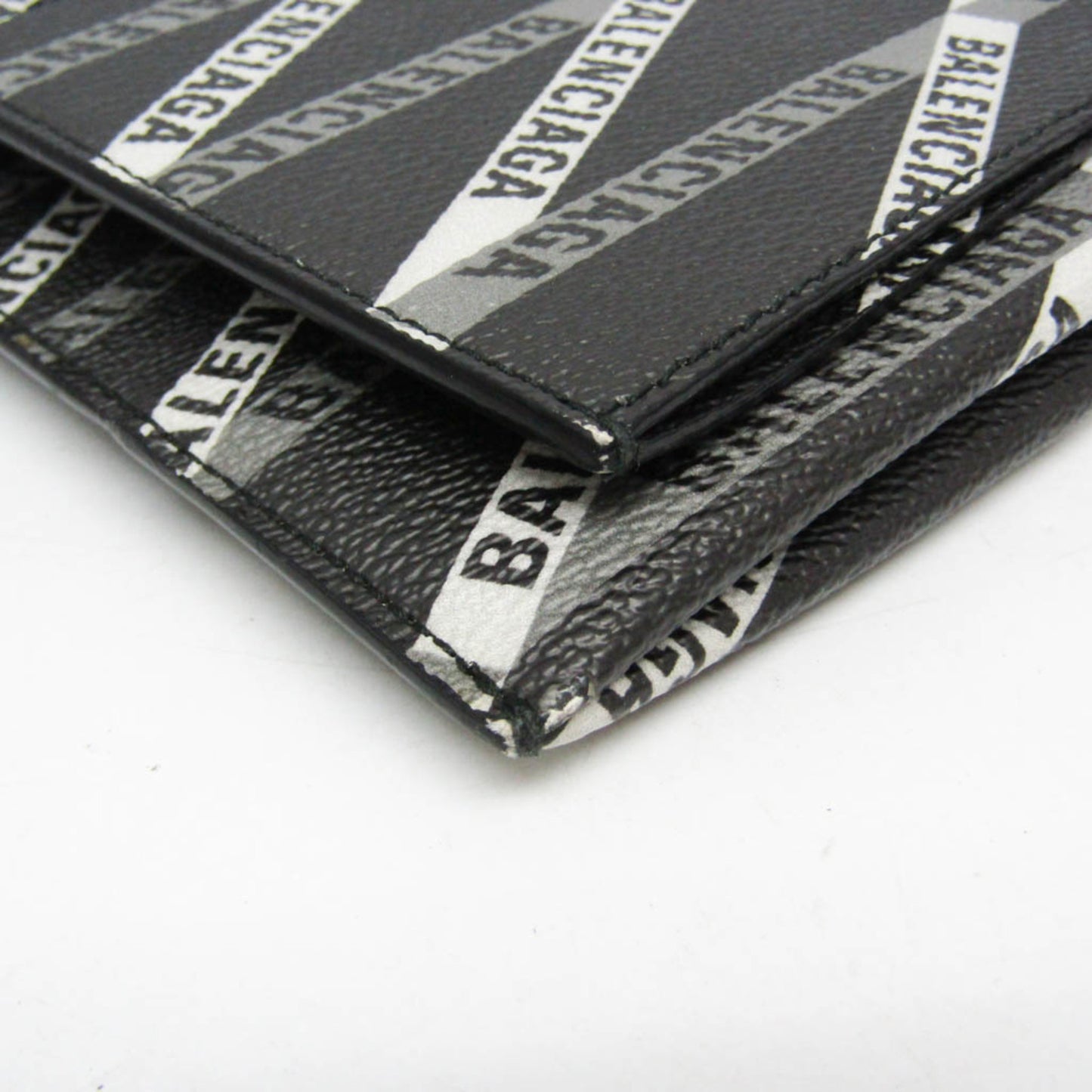 Balenciaga Logo Print · Leather Clutch