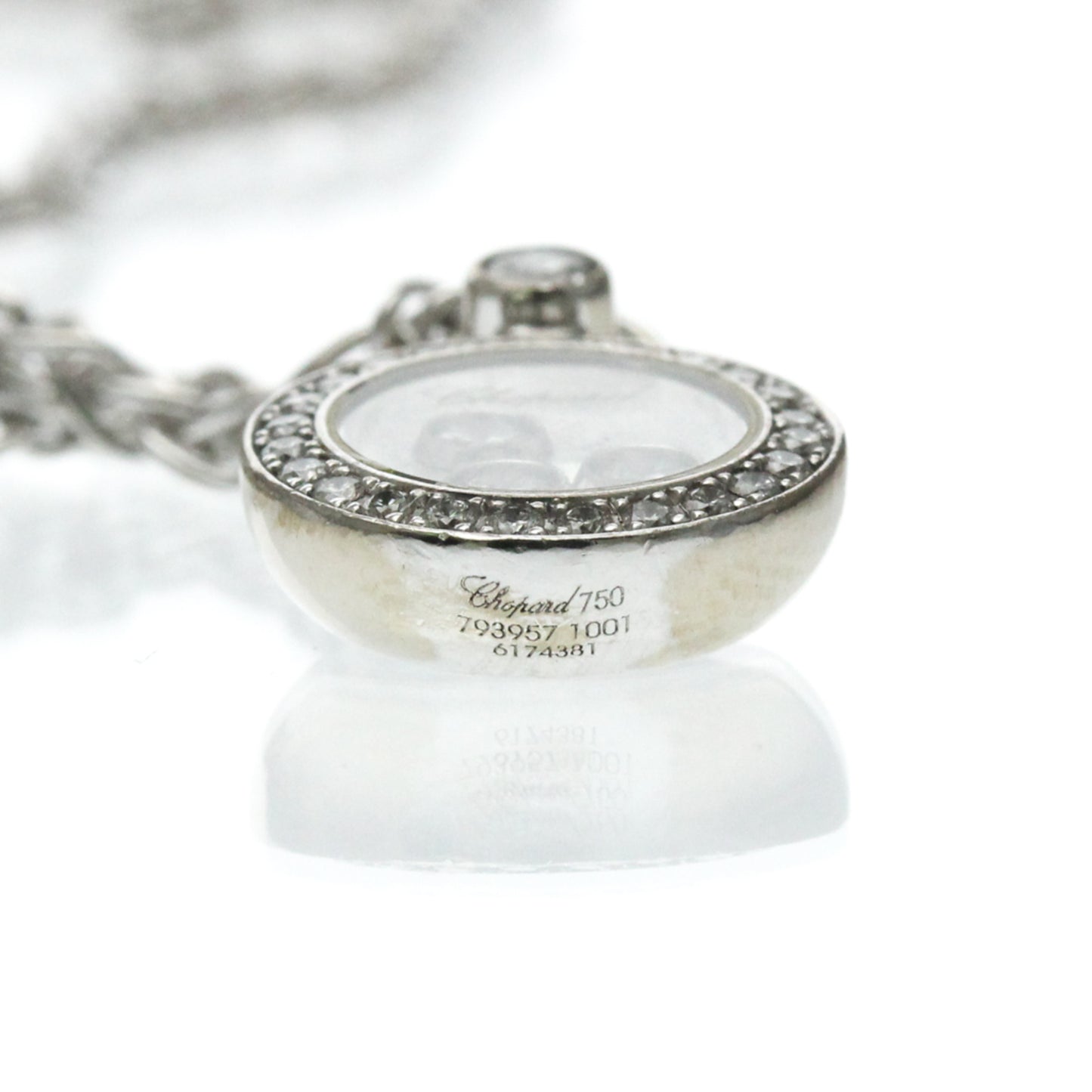 Chopard Happy Diamonds · 18K White Gold