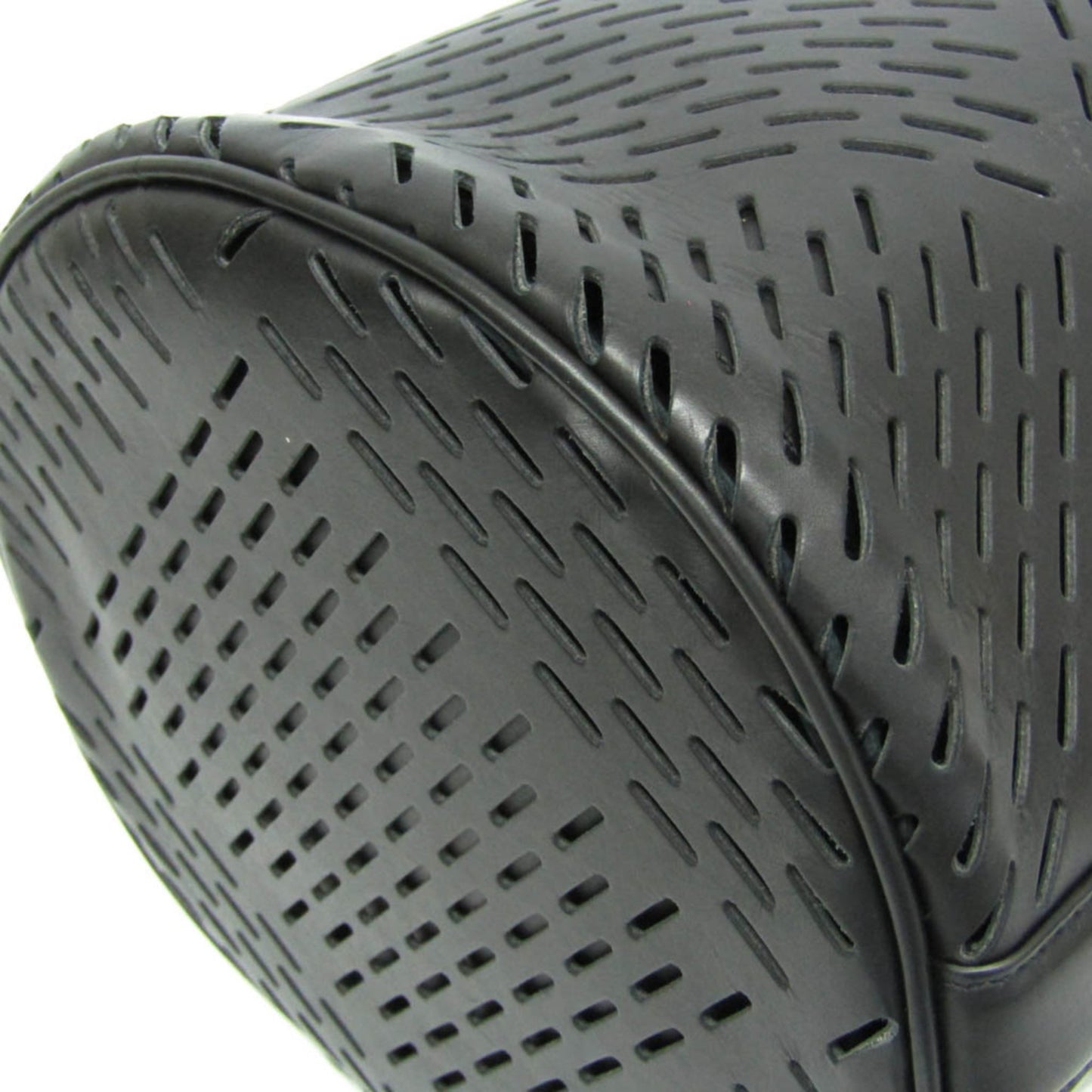 Bottega Veneta Drawstring Bucket · Leather