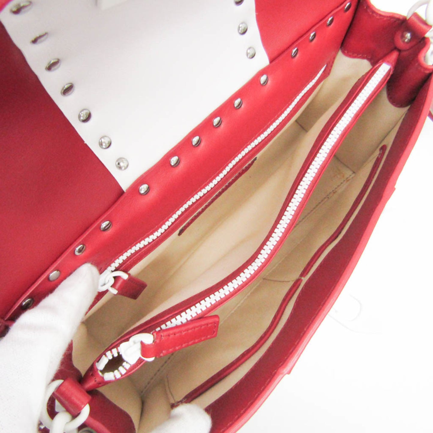 Valentino Garavani Spike Lockstuds · Leather