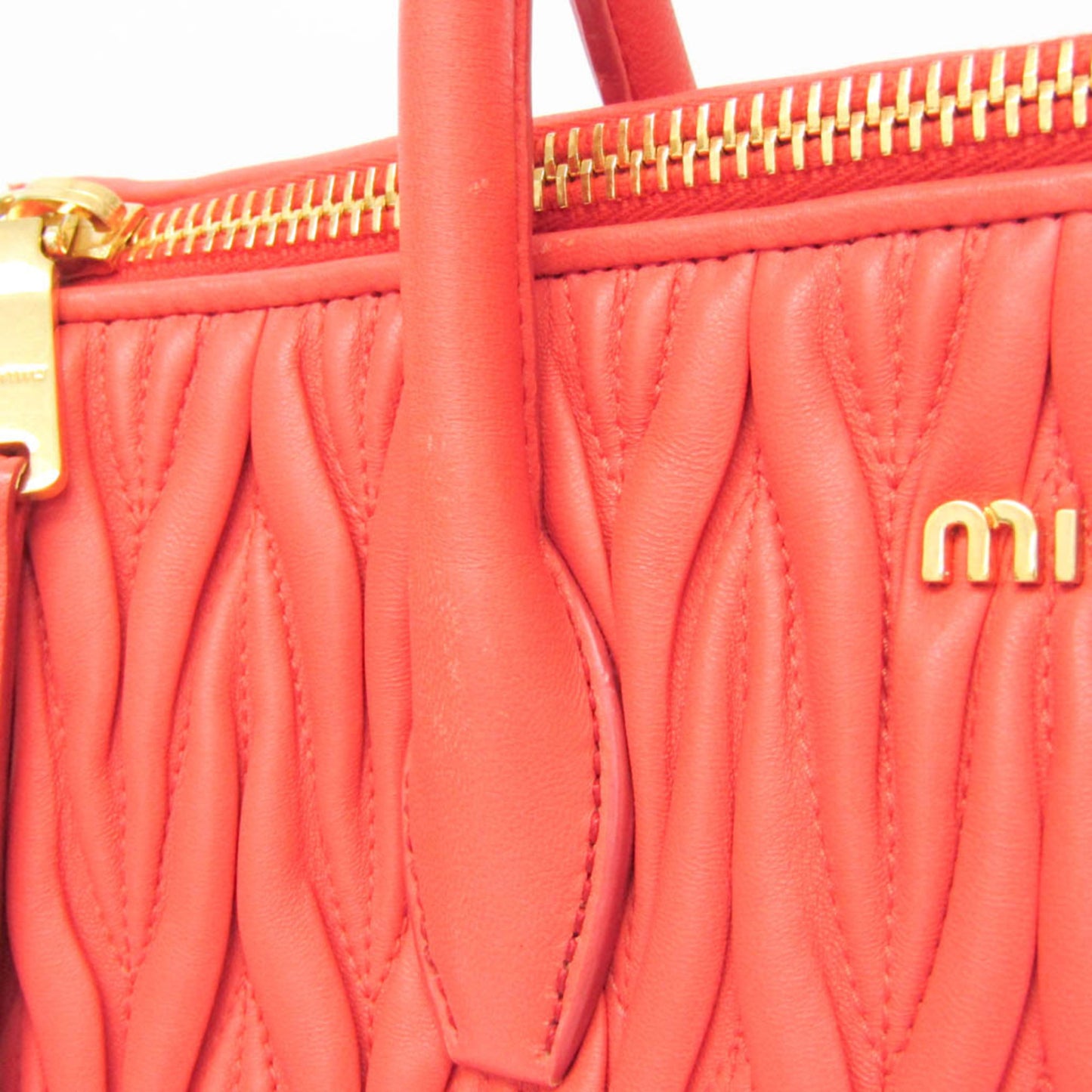 Miu Miu Matelassé · Leather