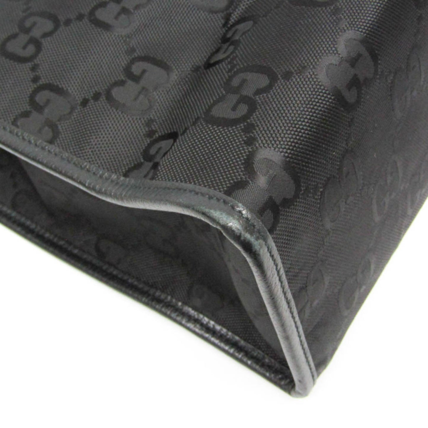 Gucci Off The Grid · GG Nylon Canvas