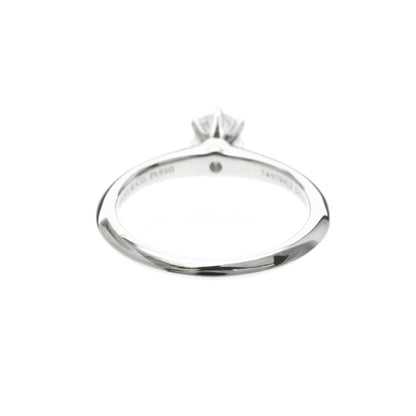Tiffany Solitaire · Diamond · Platinum