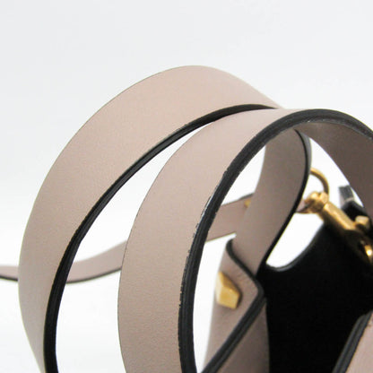 Valentino Garavani V Logo Escape · Leather
