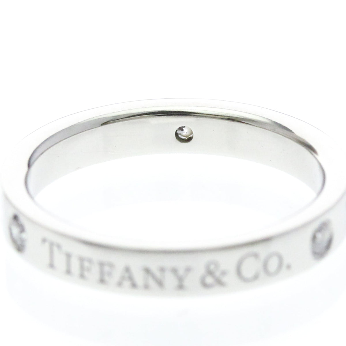 Tiffany Flat Band · Three Diamonds · Platinum
