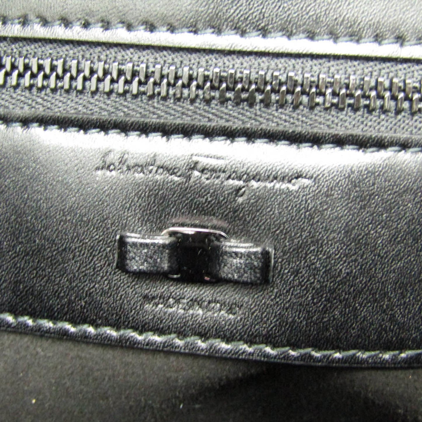 Salvatore Ferragamo Vara · Leather Tote