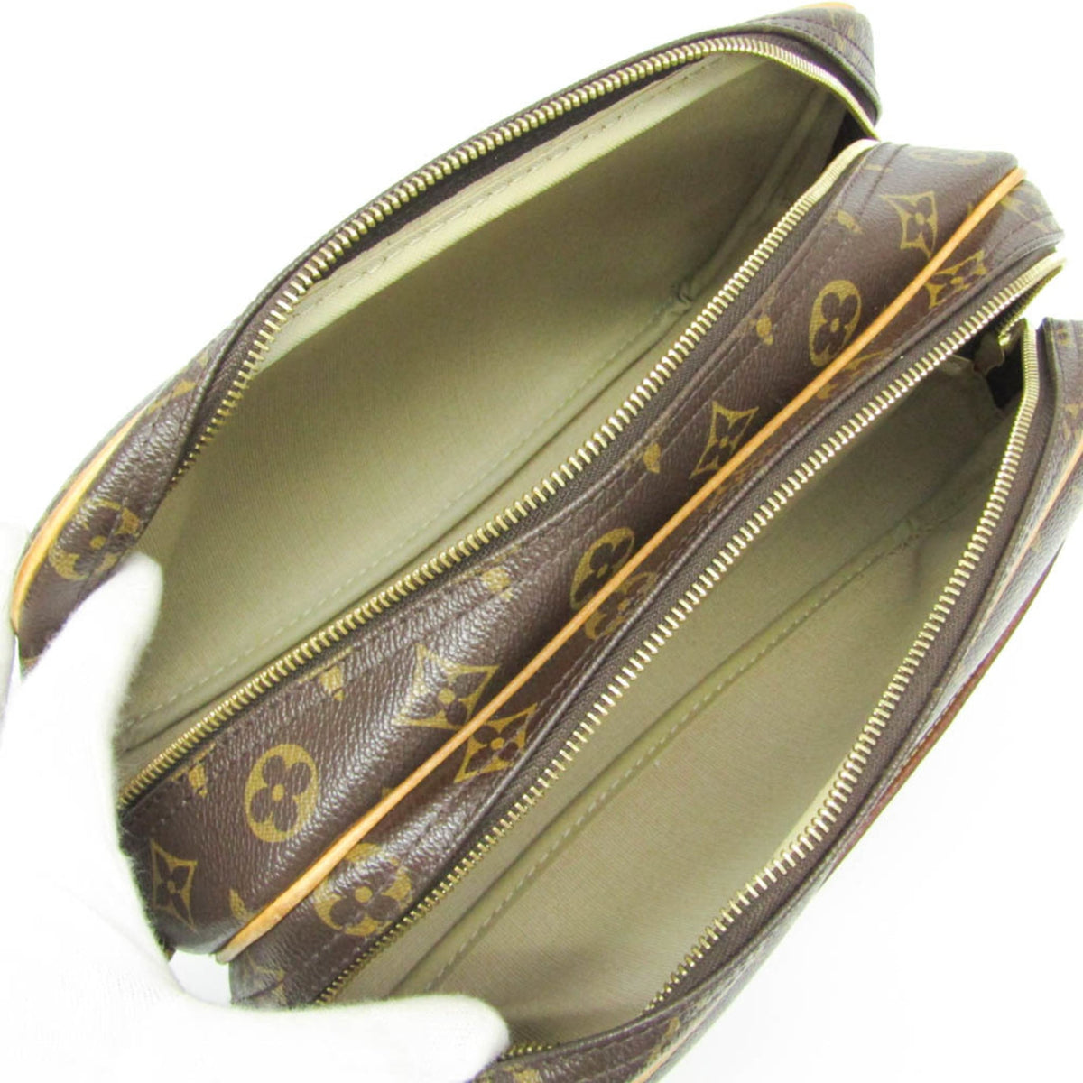 Louis Vuitton Monogram Reporter PM