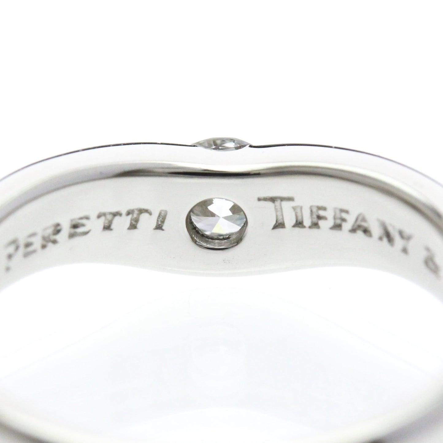 Tiffany Curved Band · Platinum · Diamond