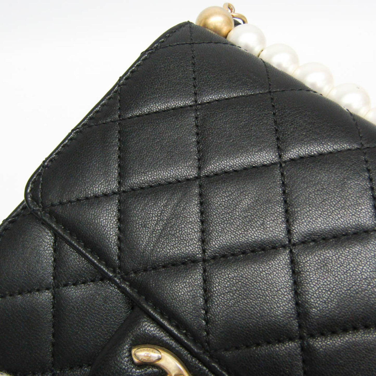 Chanel Matelassé · Lambskin · Pearl Chain