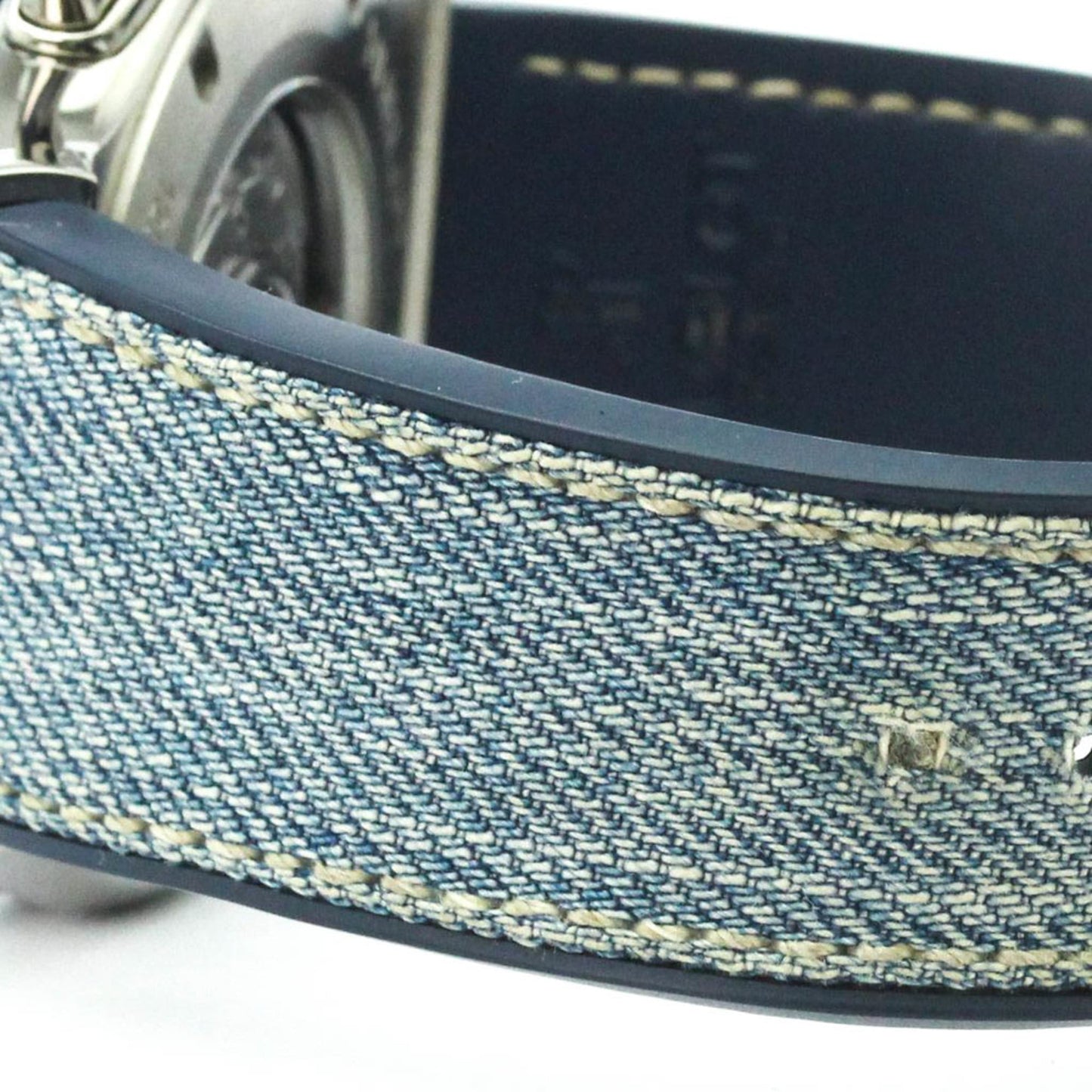 Hublot Classic Fusion Jeans · Titanium · Denim