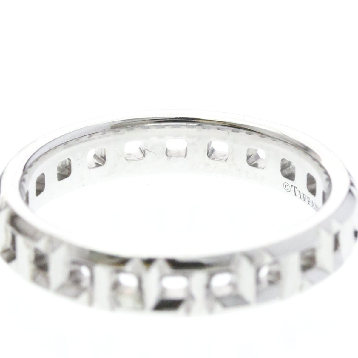 Tiffany T True Narrowing · 18K White Gold · Size 5 (EU 52.5)