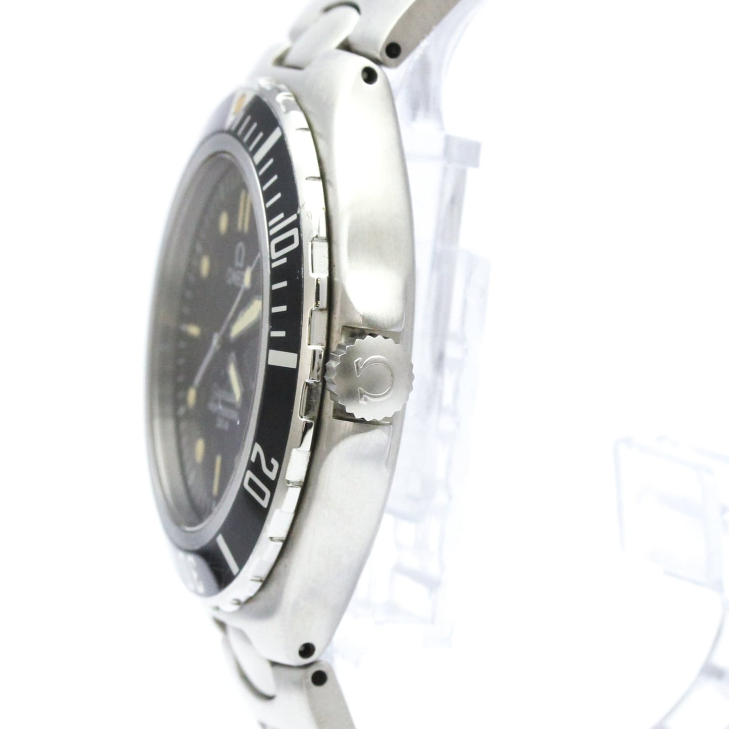 Omega Seamaster Professional 200M · Steel