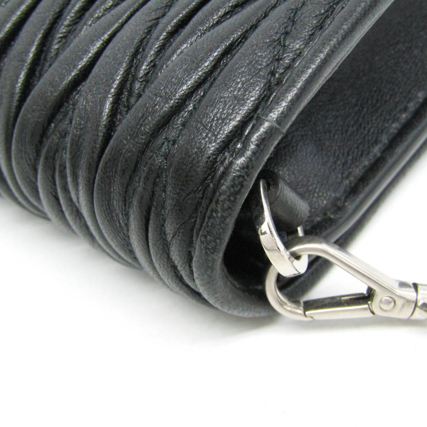 Miu Miu Matelassé · Chain Shoulder