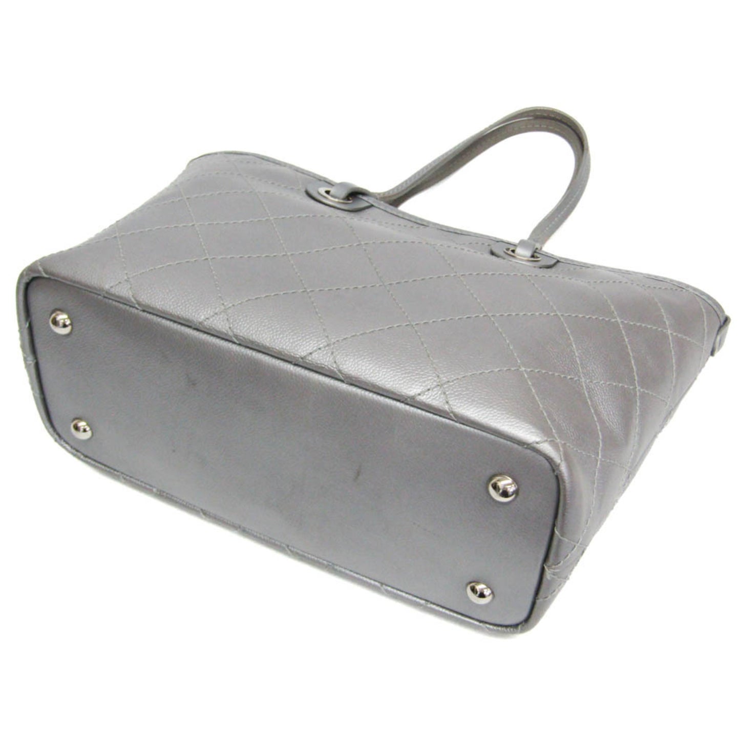 Chanel On the Road · Grained Calfskin