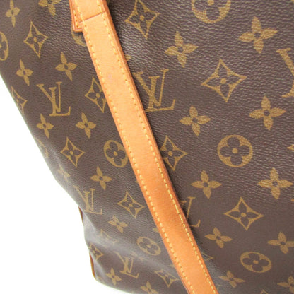 Louis Vuitton Cabas Mezzo · Monogram