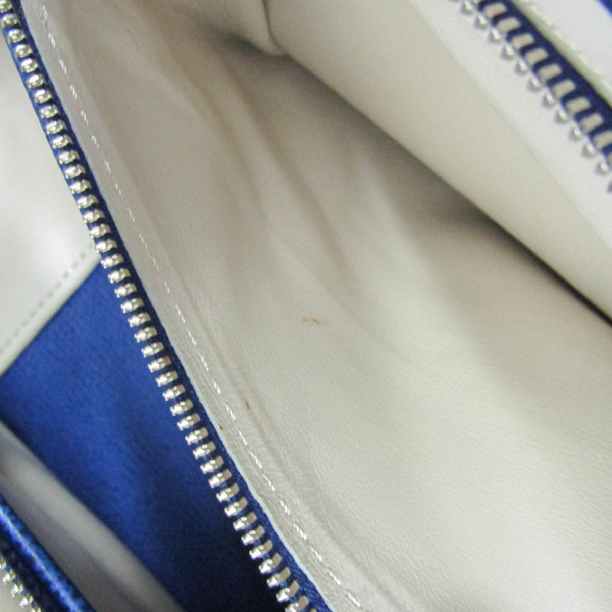 Valextra B Cube · Leather