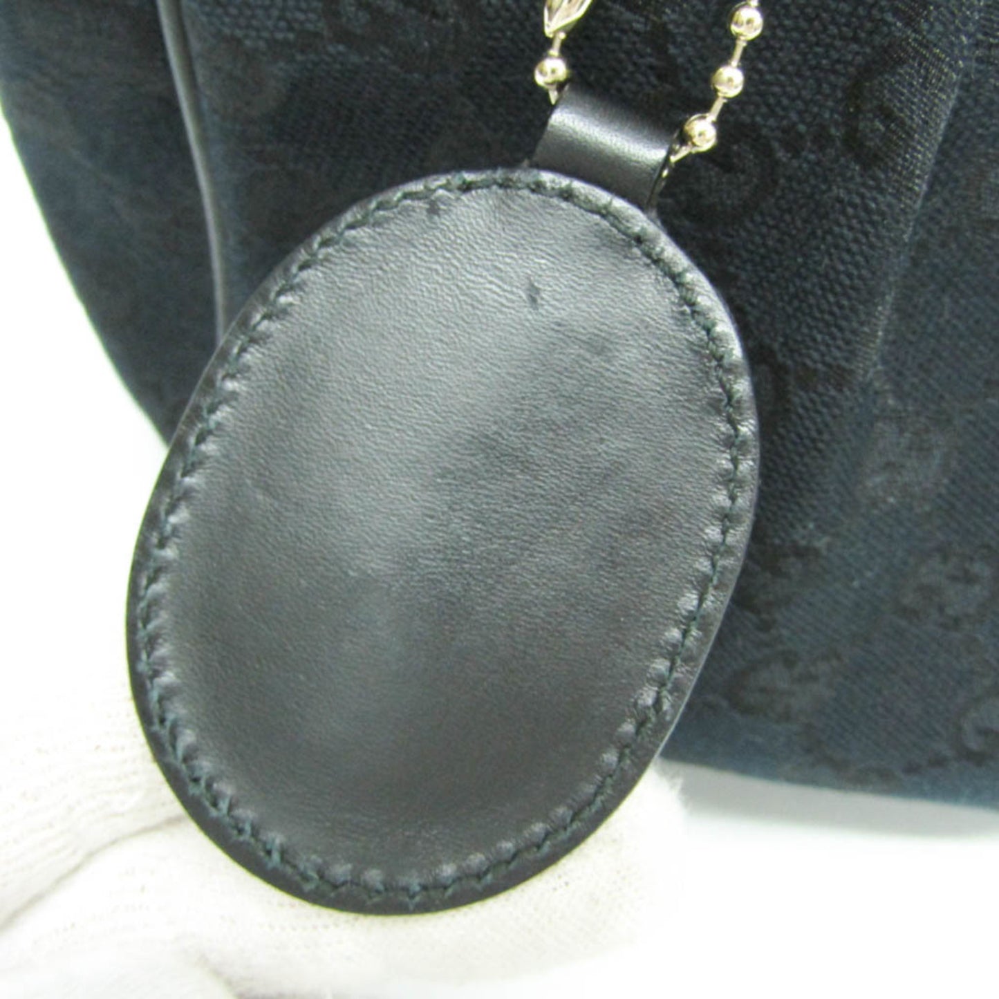 Gucci Sukey · GG Canvas · Leather